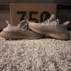 Yeezy Boost 350 V2 Slate